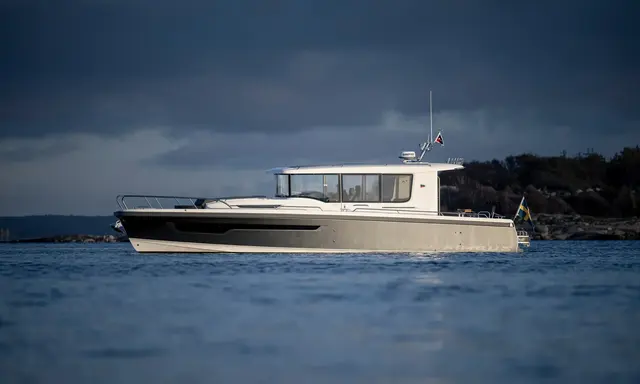 Nimbus Updates Sport Coupé 42 for Year-Round Cruising