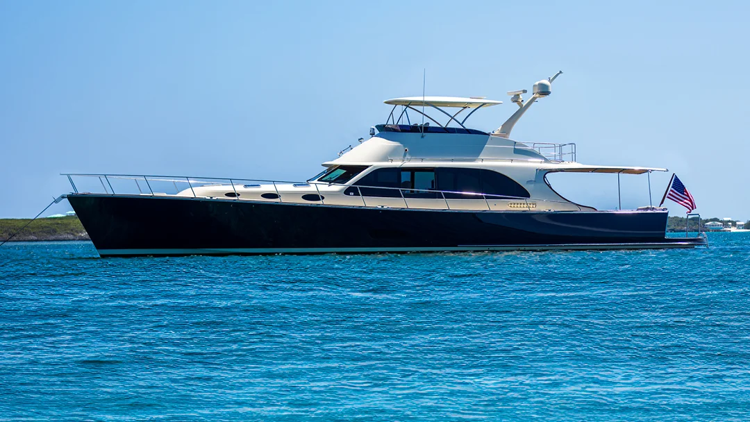 Official Palm Beach 70 model image from Palm Beach Motor Yachts.