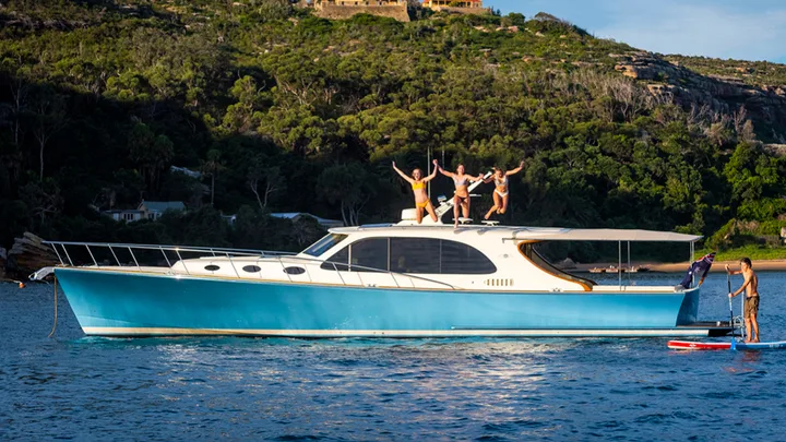 Official Palm Beach 50 model image from Palm Beach Motor Yachts.