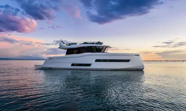 Pardo E60 Keeps 18.08m Endurance Cruiser Hybrid-Ready With Twin Volvo IPS