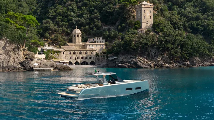 Official Pardo P43 model image from Pardo Yachts.