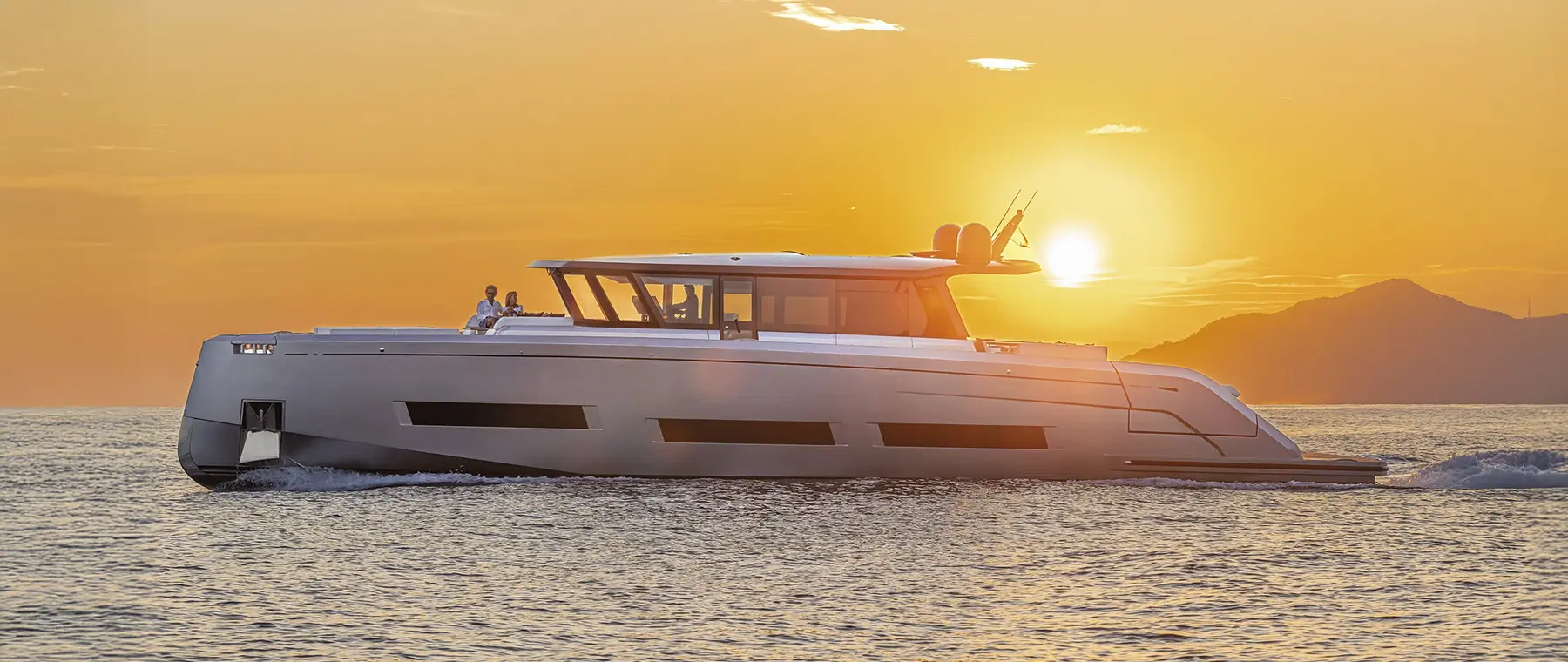 Official Pardo GT75 model image from Pardo Yachts.