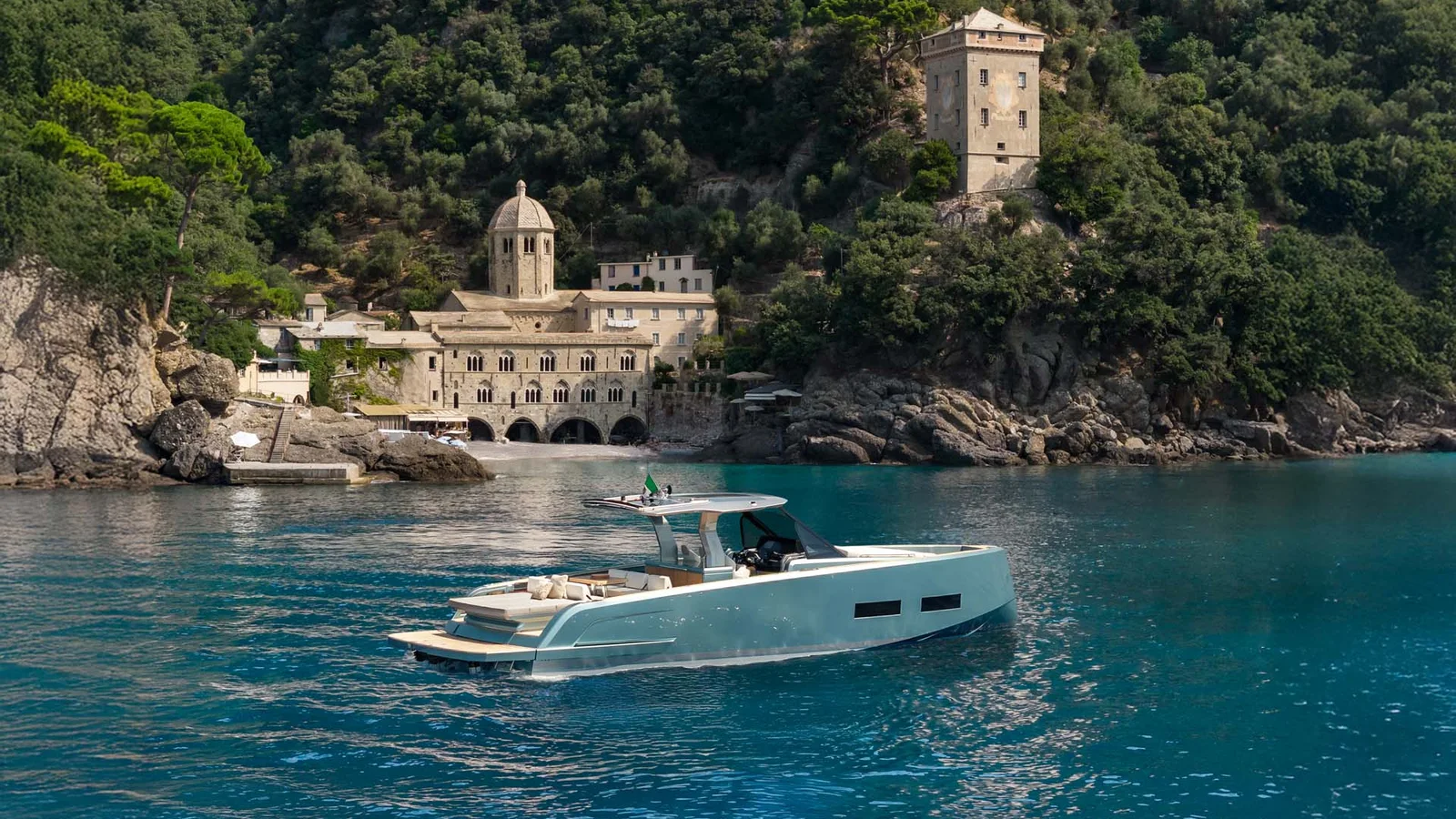 Official Pardo P43 model image from Pardo Yachts.