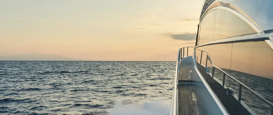 Official image: Peapack Private, official yacht-financing product image.
