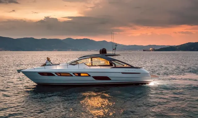 Pershing 5X Makes 45-Knot Performance Livable With a Weather-Adaptive Glass Saloon