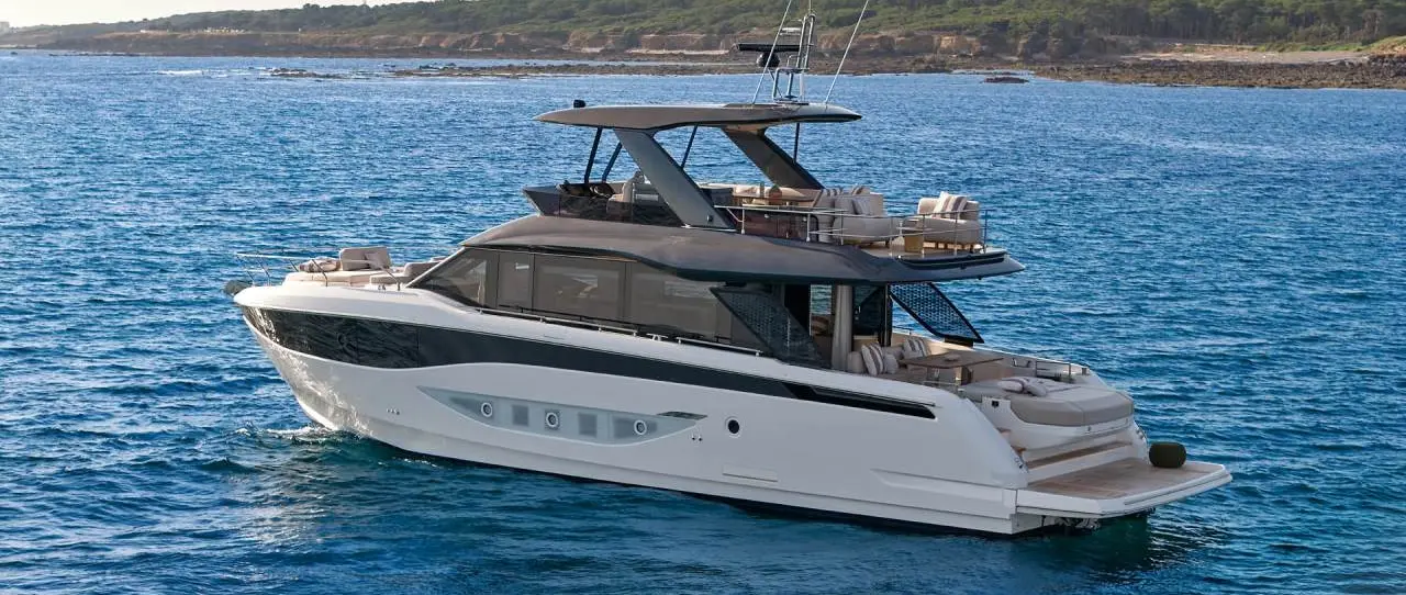 Prestige F6.7 — Cannes Yachting Festival 2026