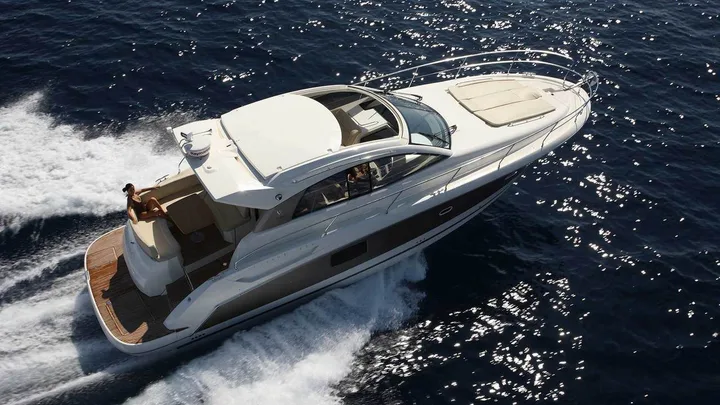 Official PRESTIGE 440S model image from Prestige Yachts.