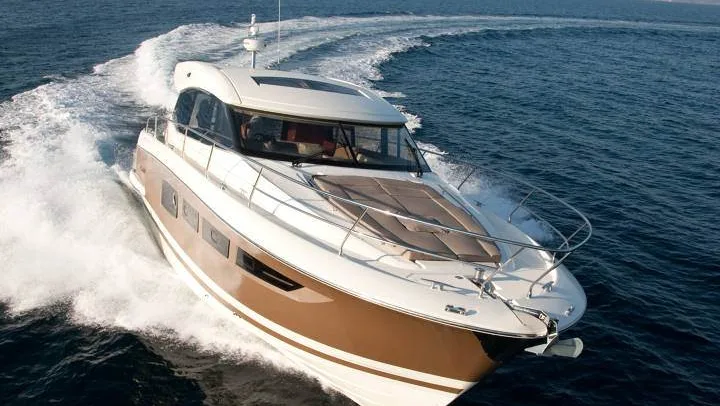 Official PRESTIGE 500S model image from Prestige Yachts.