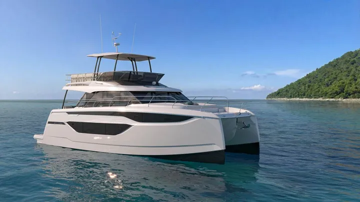 Official PRESTIGE M6 model image from Prestige Yachts.