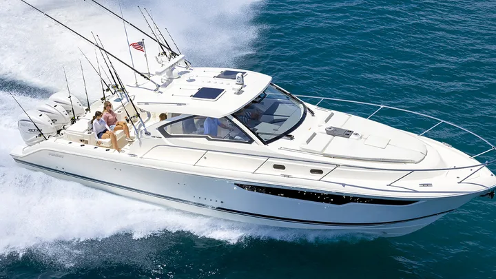 Official Pursuit OS 405 model image from Pursuit Boats.