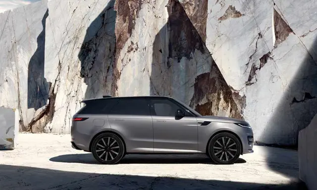 Range Rover Sport Electric Opens for Orders With 550PS and 609km Range