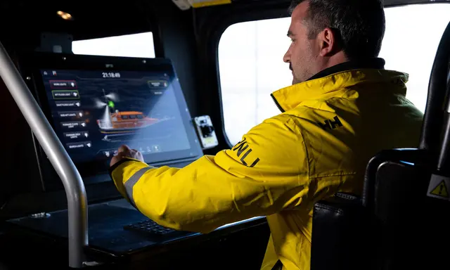 Raymarine and RNLI Begin Five-Year Marine Technology Partnership