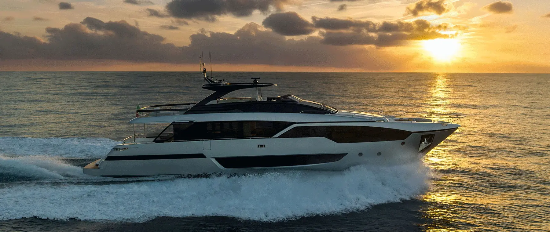 Riva 56 Rivale Super Makes World Premiere at Cannes — official image