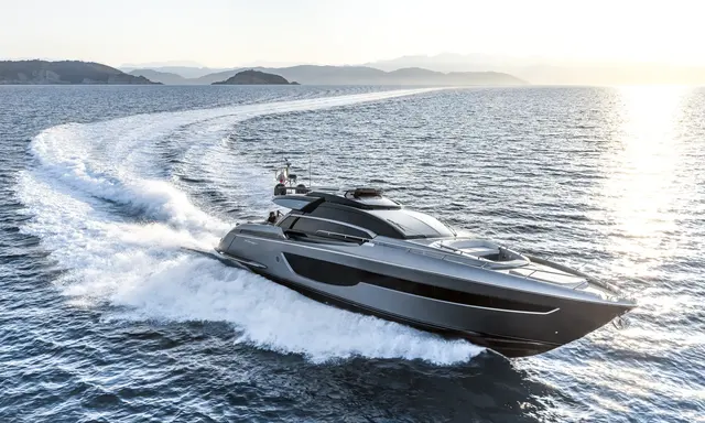 Riva 76 Perseo Super: Three-Cabin Luxury Behind a Sporting Profile
