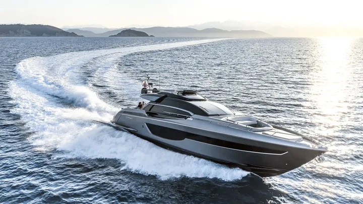 Official Riva 76' Perseo Super model image from Riva.