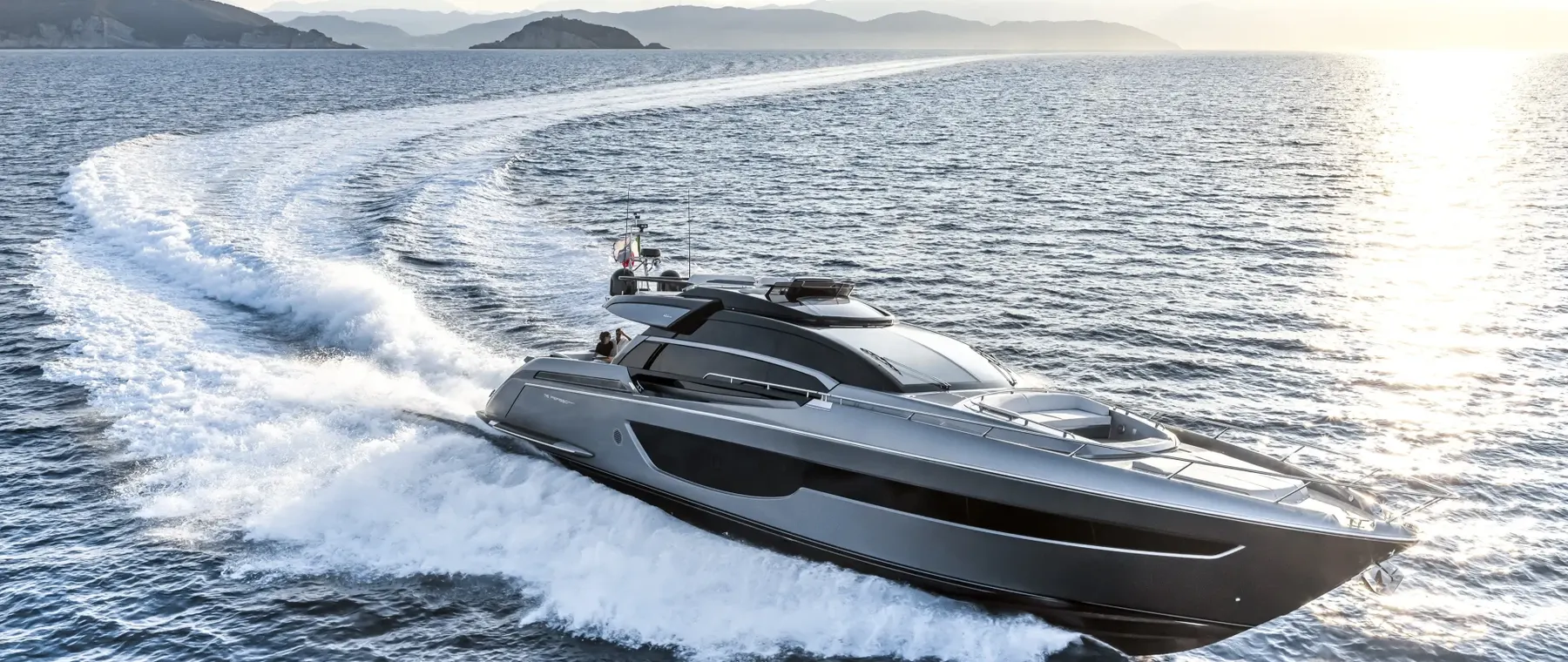 Riva 76 Perseo Super: Three-Cabin Luxury Behind a Sporting Profile