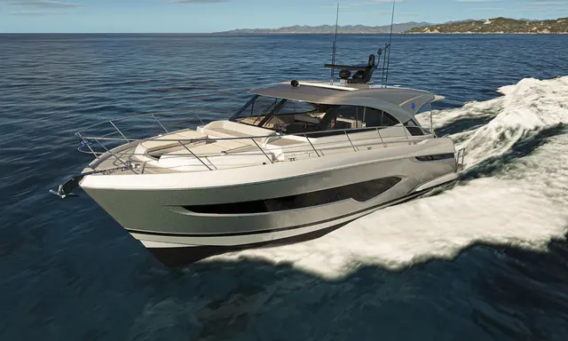 Riviera Reveals New 5000 Sport Yacht Platinum