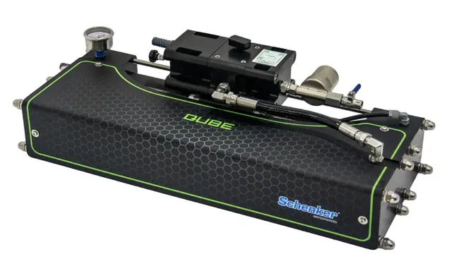 Schenker Qube 30 Targets 40-Foot Yachts With 110W Watermaking