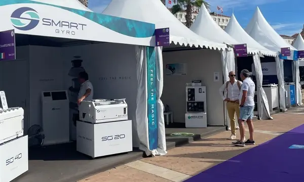 Manari 52 and Ad Astra 60 Join Smartgyro SG20 Yacht Installations
