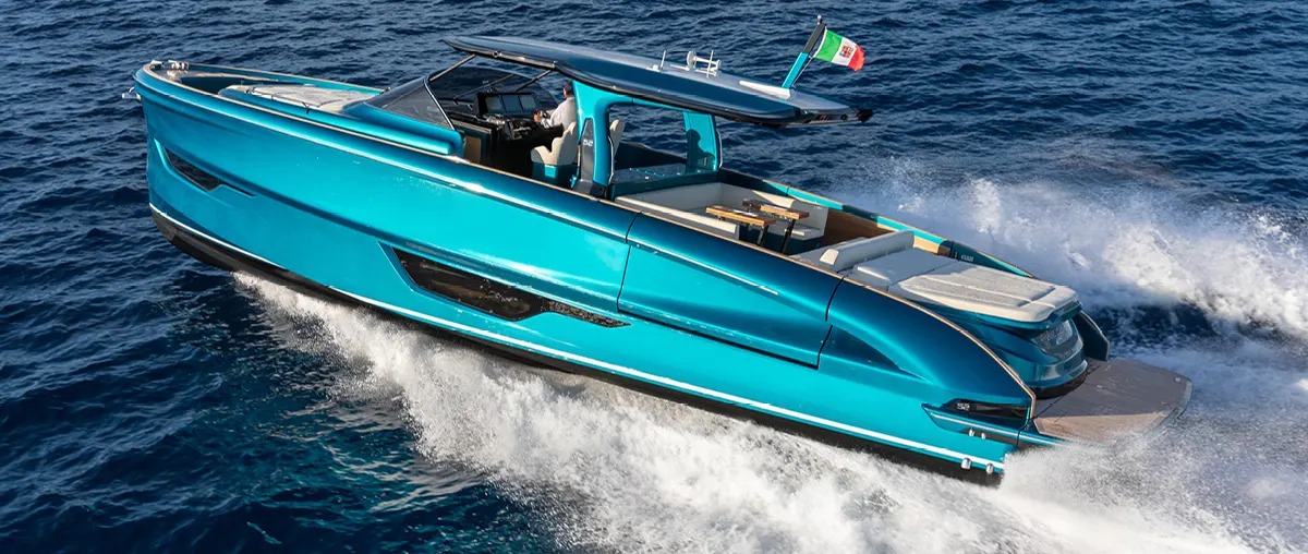 Solaris Power 52 Open Makes One Long Deck the Centre of a 16.2m Social Life