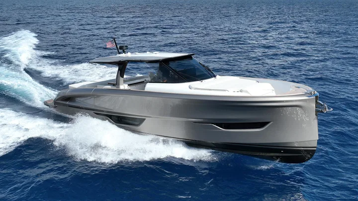Official Solaris Power 52 Open ST model image from Solaris Power.