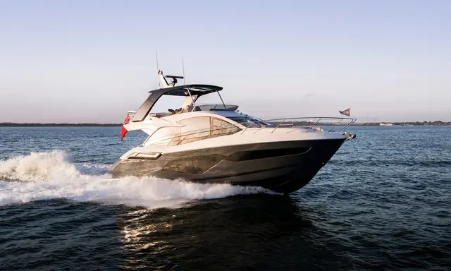 Sunseeker Manhattan 68 Refreshes 21m Flybridge Formula With New Superstructure and Upper Deck