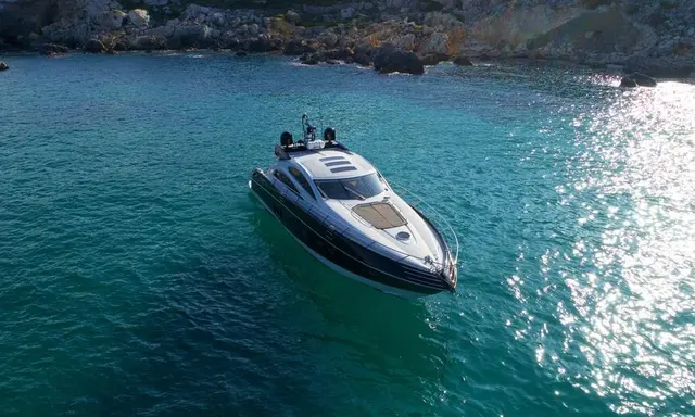Sunseeker Europe Takes UK and European Distribution In-House