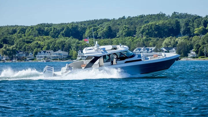 Official Tiara 46 LS model image from Tiara Yachts.
