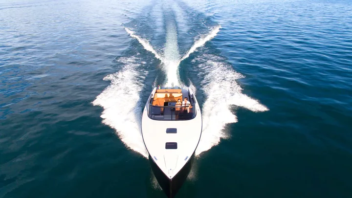 Official VanDutch 40 model image from VanDutch Yachts.