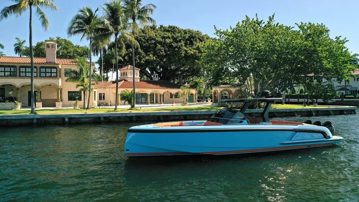 Official Vanquish VQ40 Outboard model image from Vanquish Yachts.