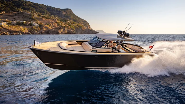 Official Wajer 44 S model image from Wajer Yachts.