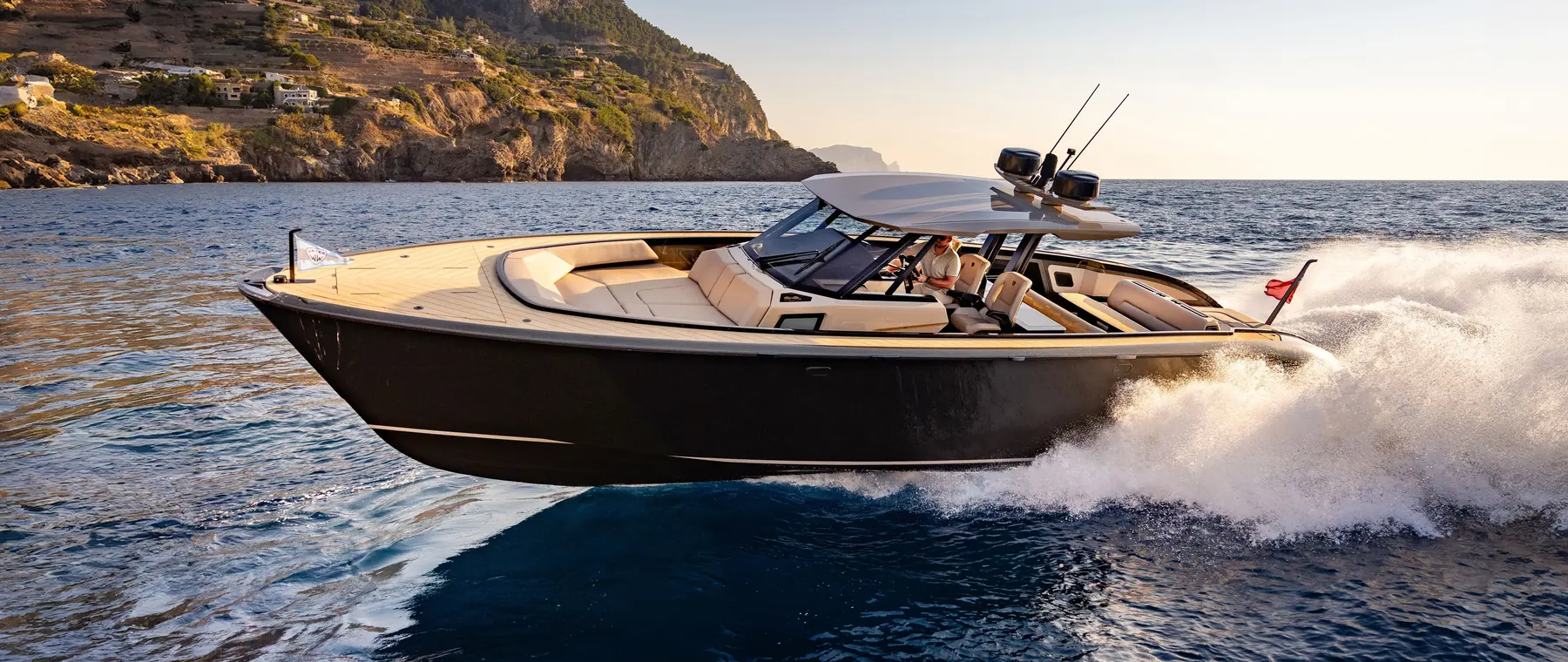 Official Wajer 44 S model image from Wajer Yachts.