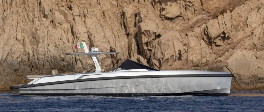 wallytender48 Turns a 14.5m Day Boat Into a Refined Weekend Hideaway