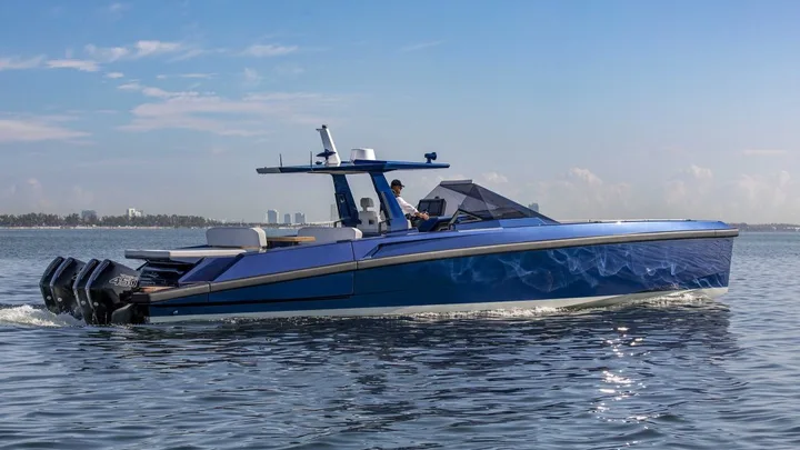 Official wallytender48X model image from Wally.